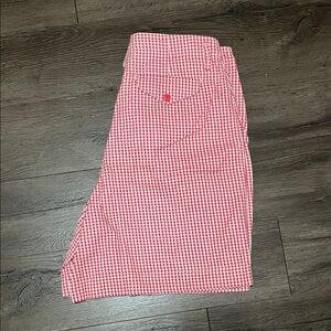 Basic Editions pink and white gingham shorts.